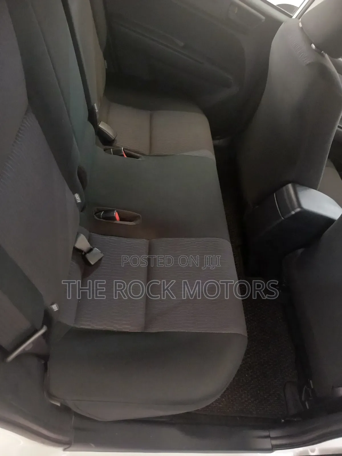 Toyota Corolla Fielder 2019 White