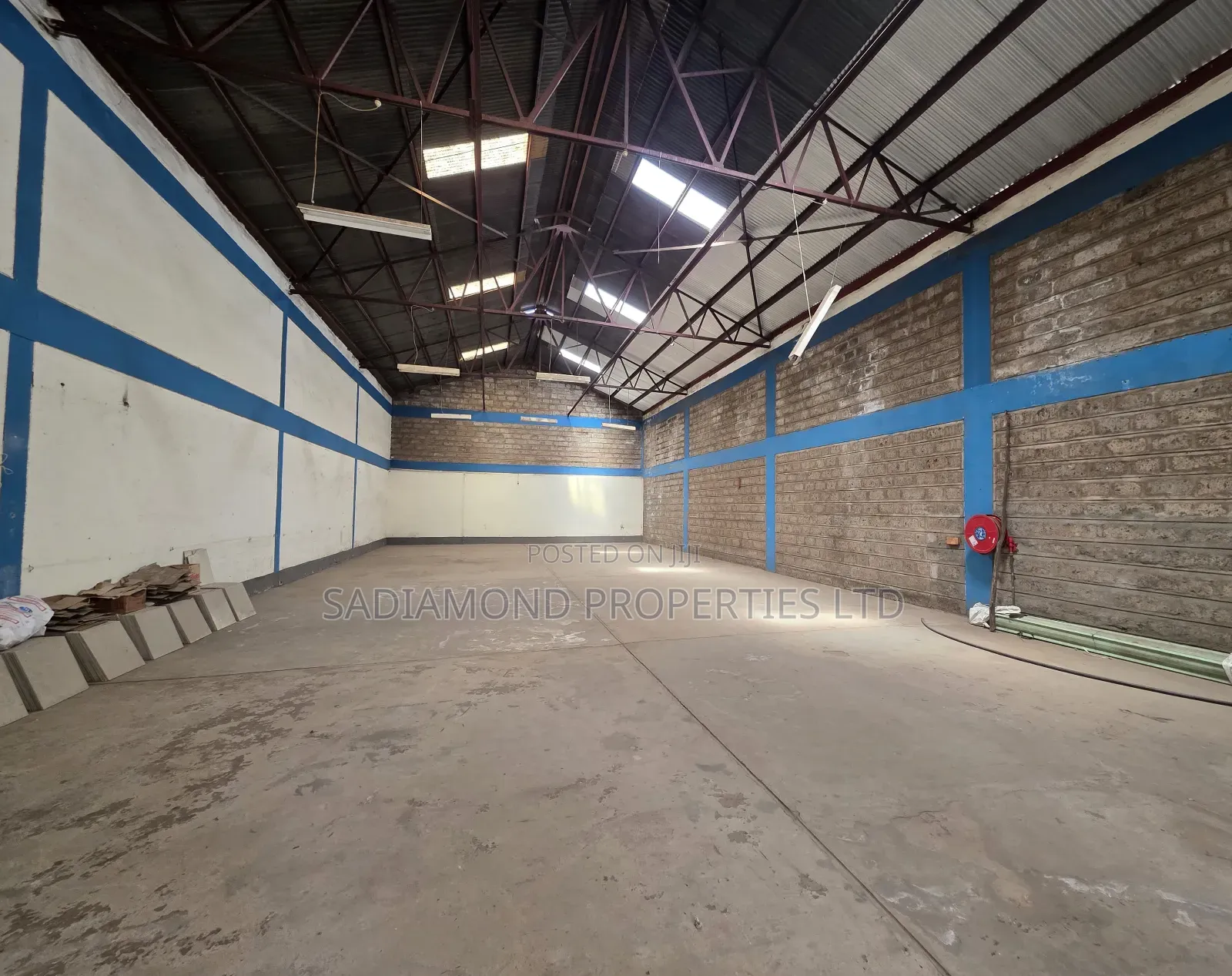 Godown/Warehouse for Sale in Industrial Area