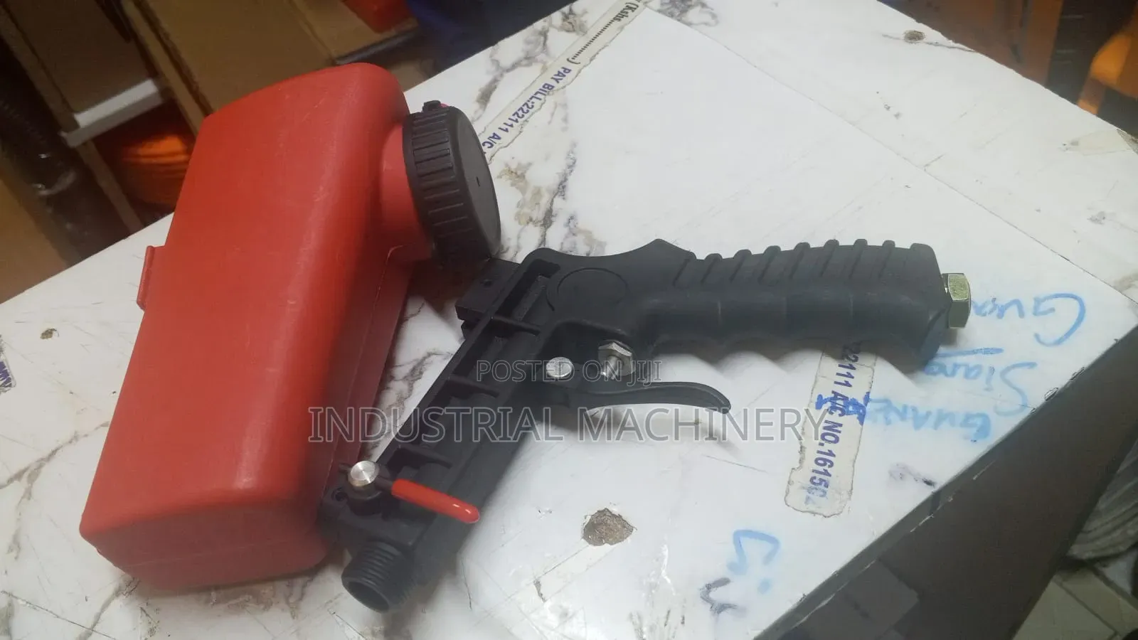 Sand Blaster Machine