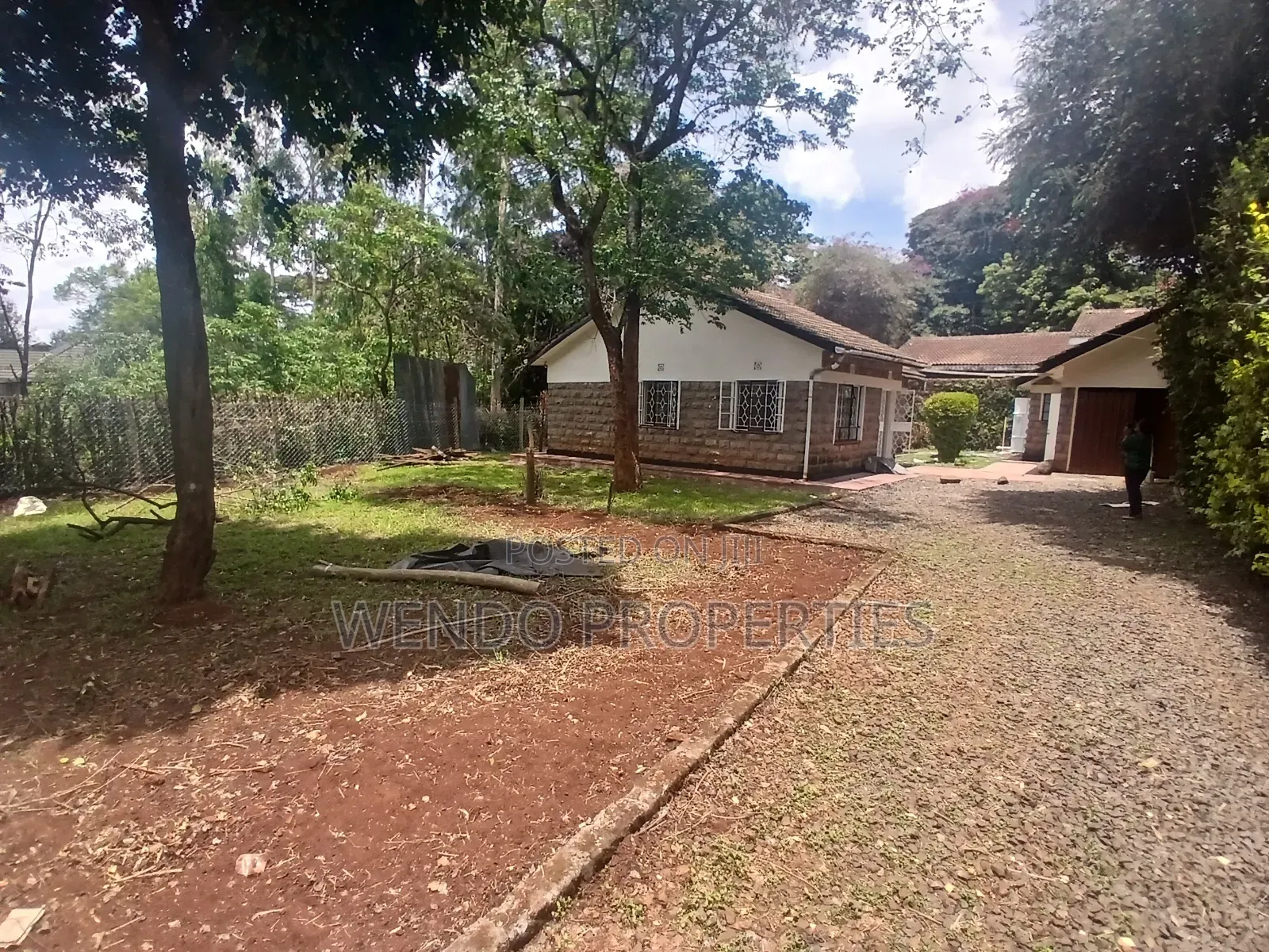 3bdrm Bungalow in Karen C for rent