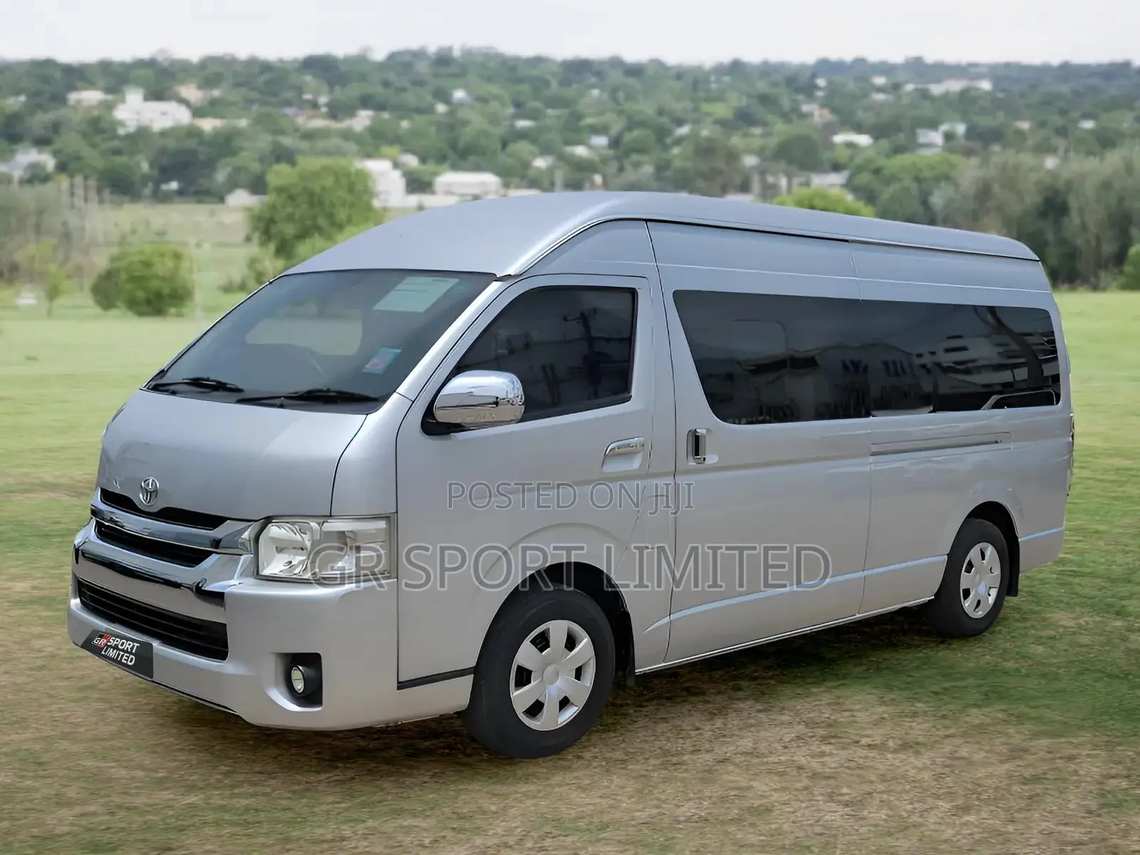 Toyota Grand HiAce 2019 Silver