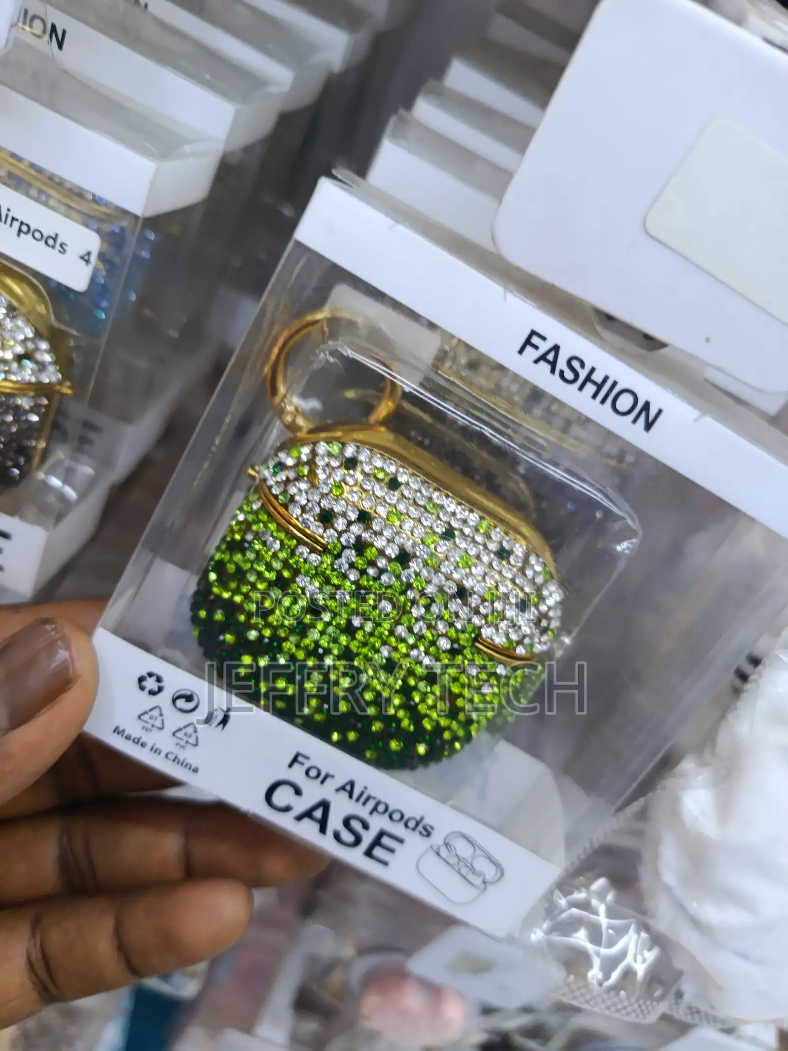 Luxury Gradient Diamond Protective Case Designed for Apple Airpods