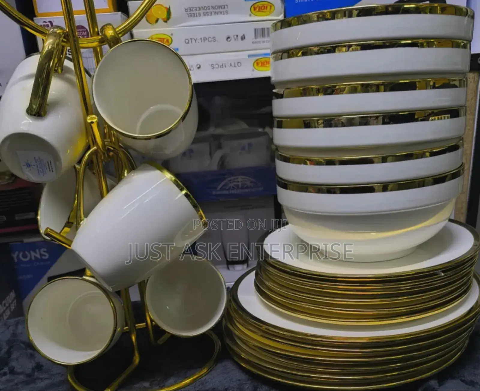24 Pieces Ceramic White-Gold Dinner Sets