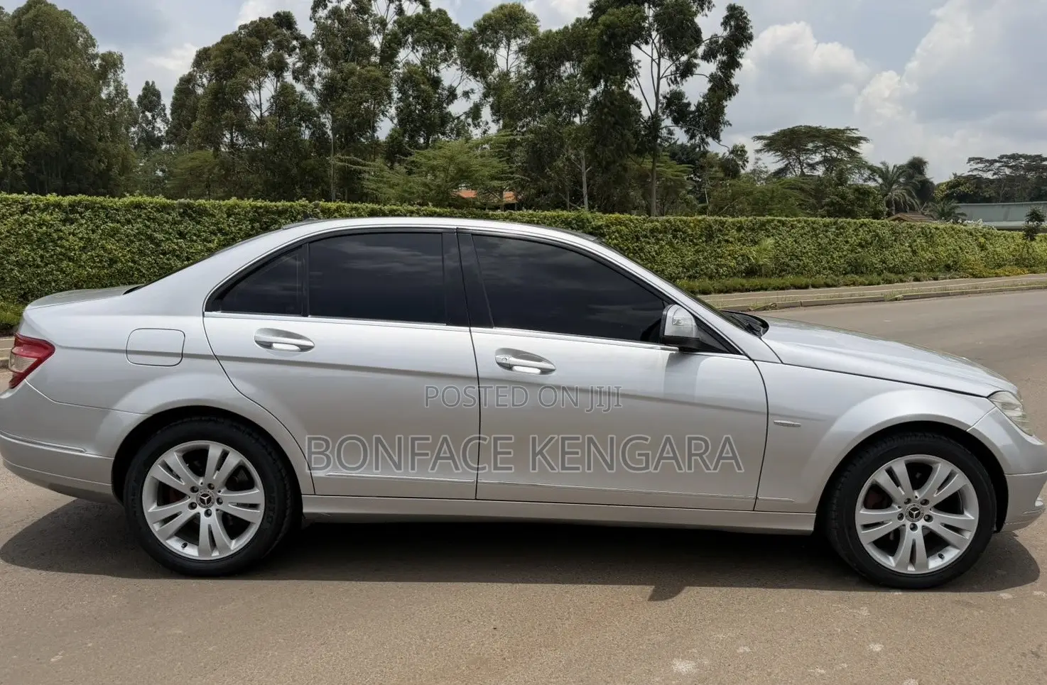 Mercedes-Benz C200 2010 Silver