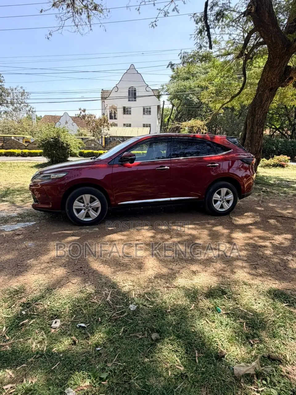 Toyota Harrier 2.0 2019 Burgundy