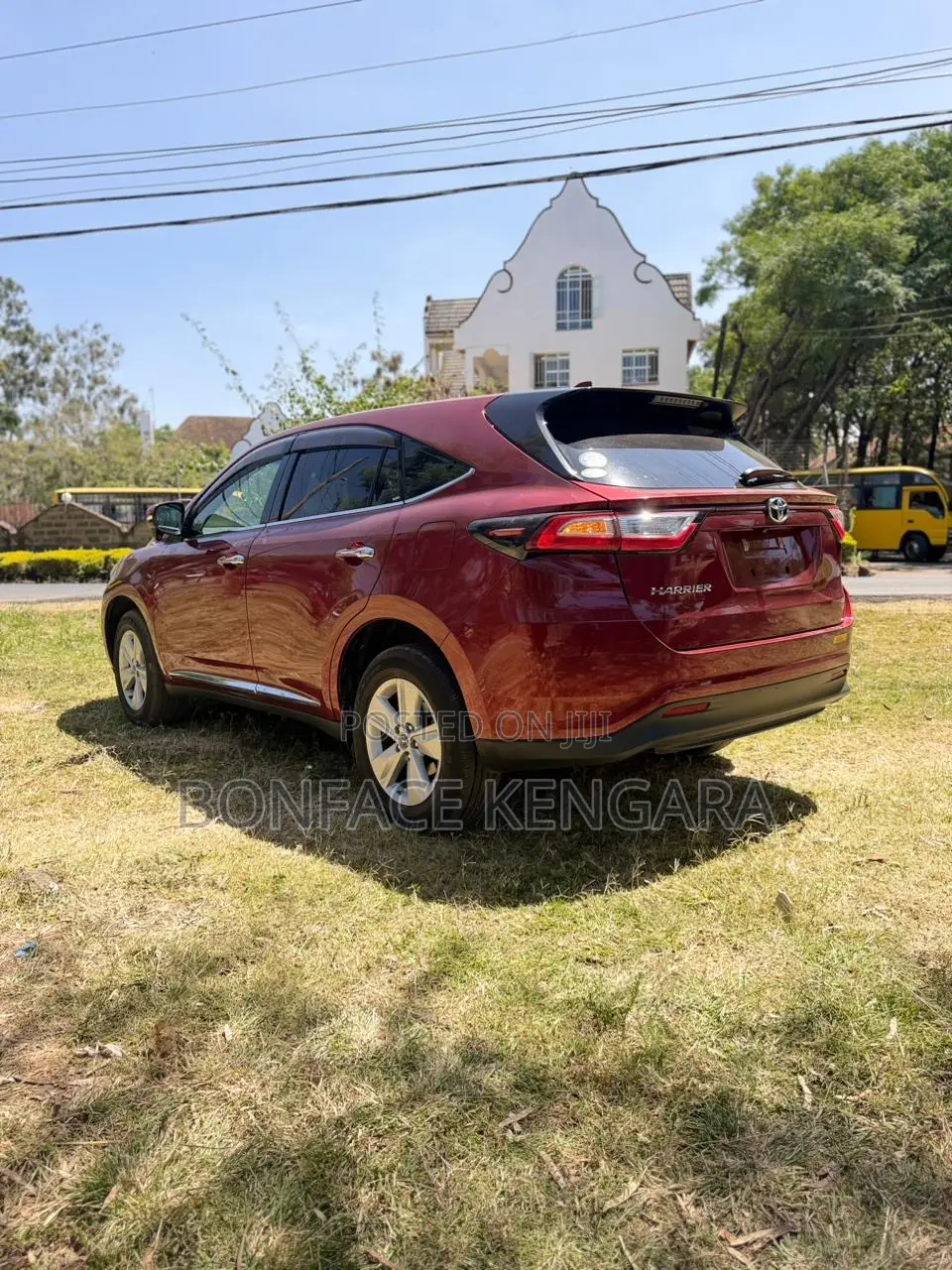 Toyota Harrier 2.0 2019 Burgundy