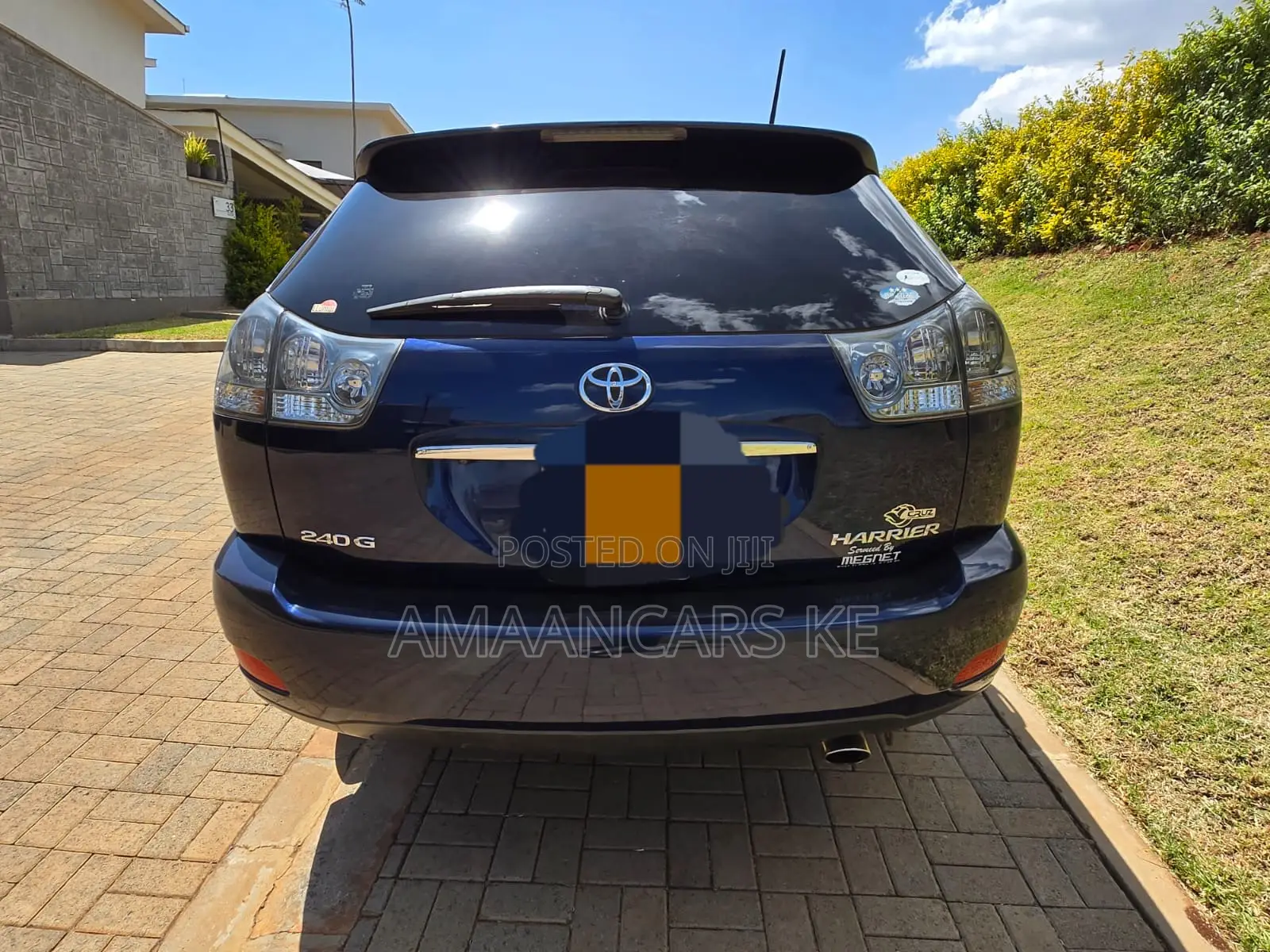 Toyota Harrier 240G 2012 Blue