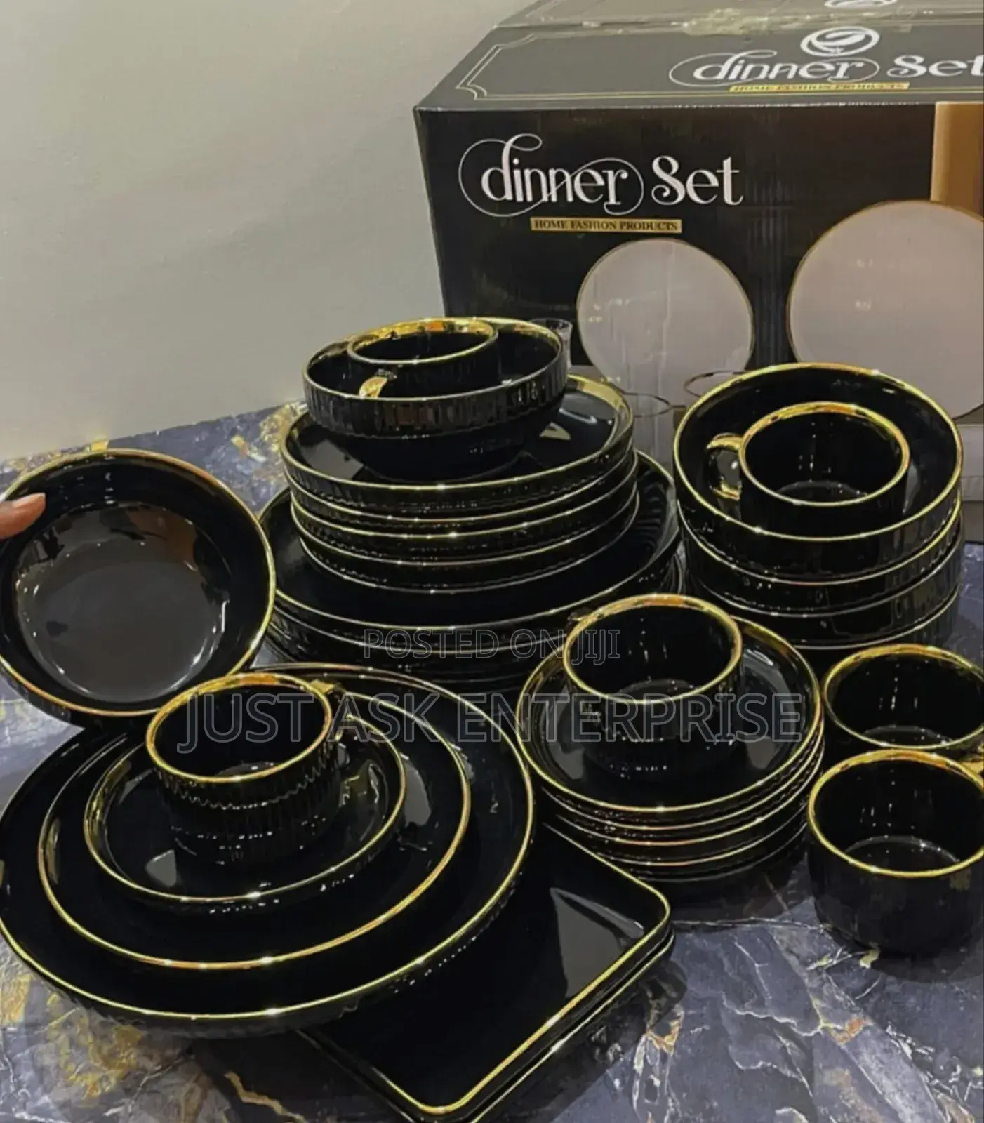 Quality Black-Gold Ceramic Dinner Sets - 32 Piecs