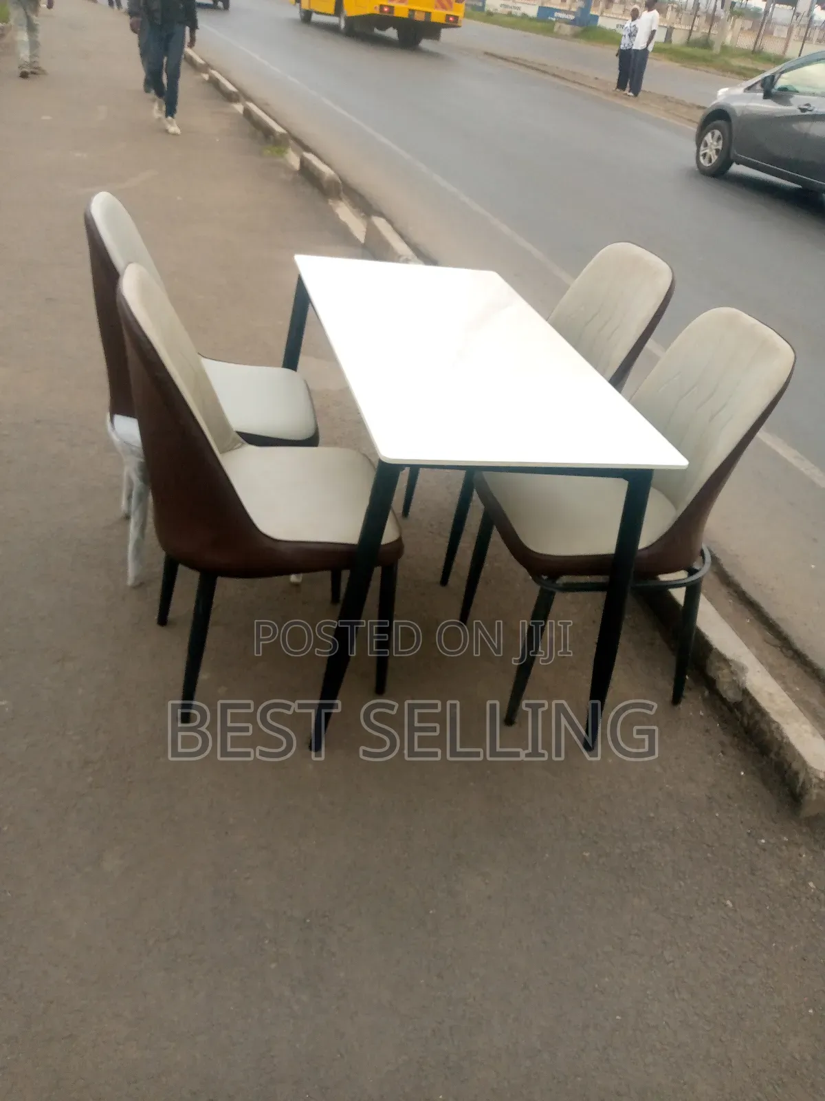 4 Seater Dining Set