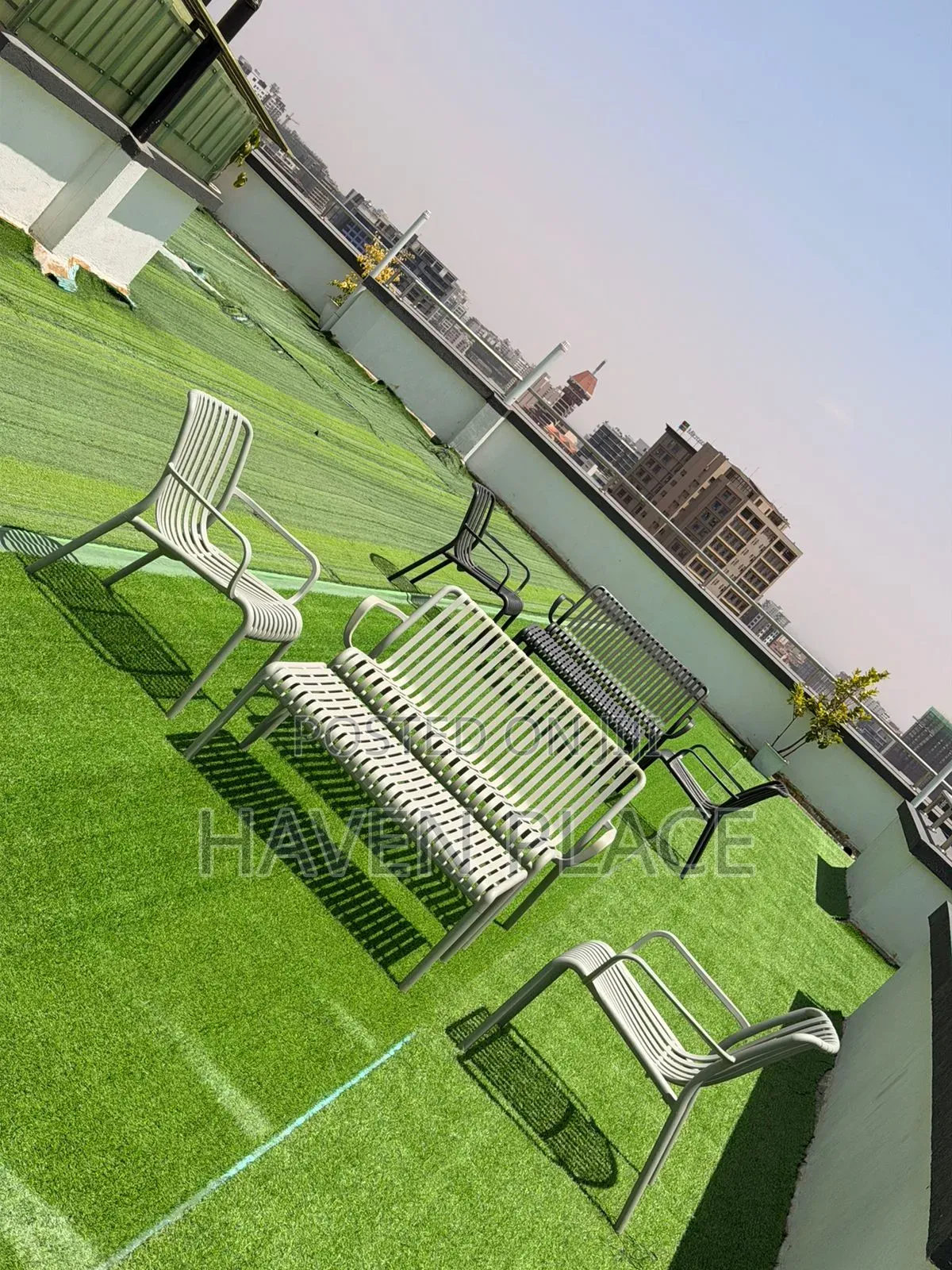 Experience Refined Living in Luxurious 3 Bedrooms in Westland 4 Beds
