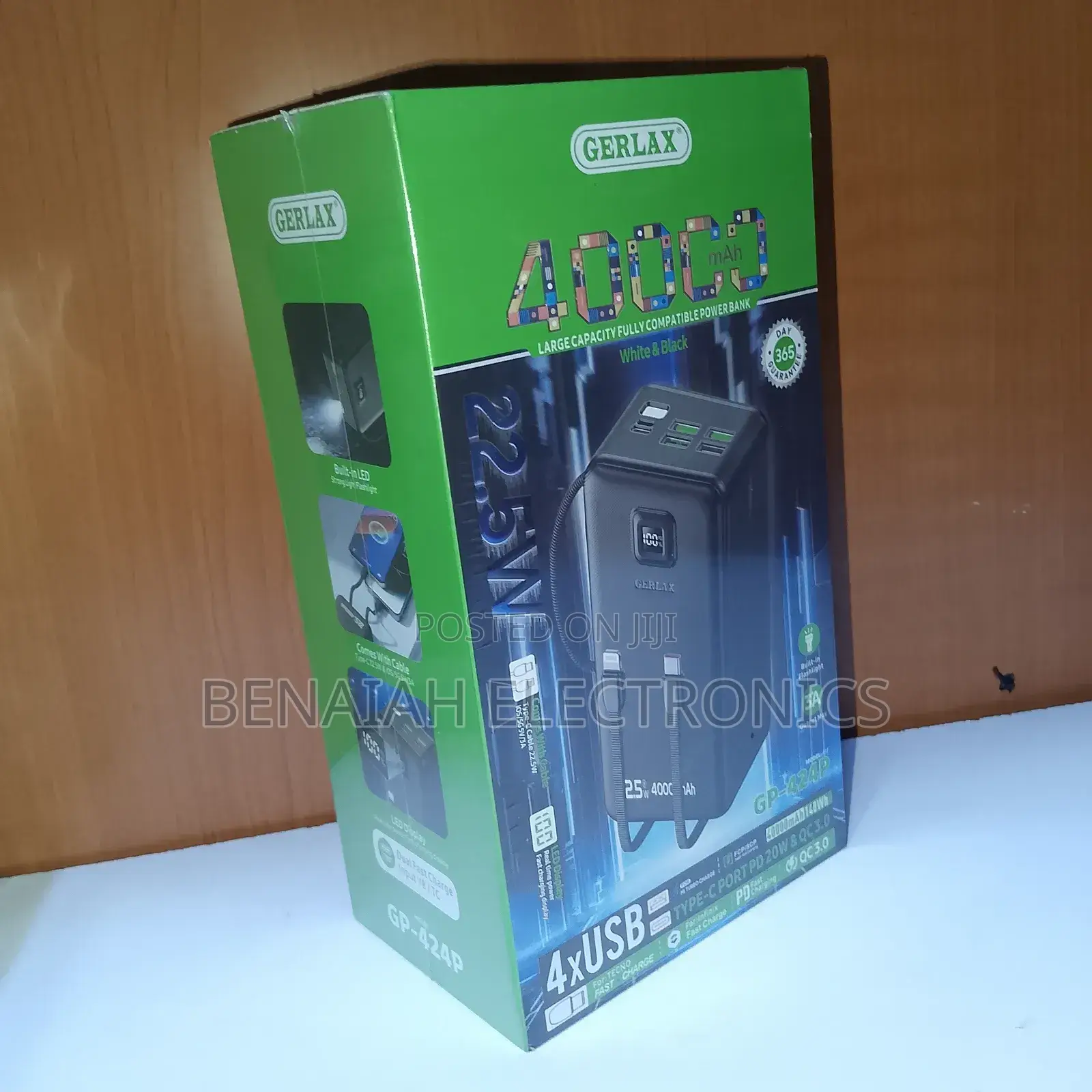 40000 Mah Powerbank With Built in Flash Light