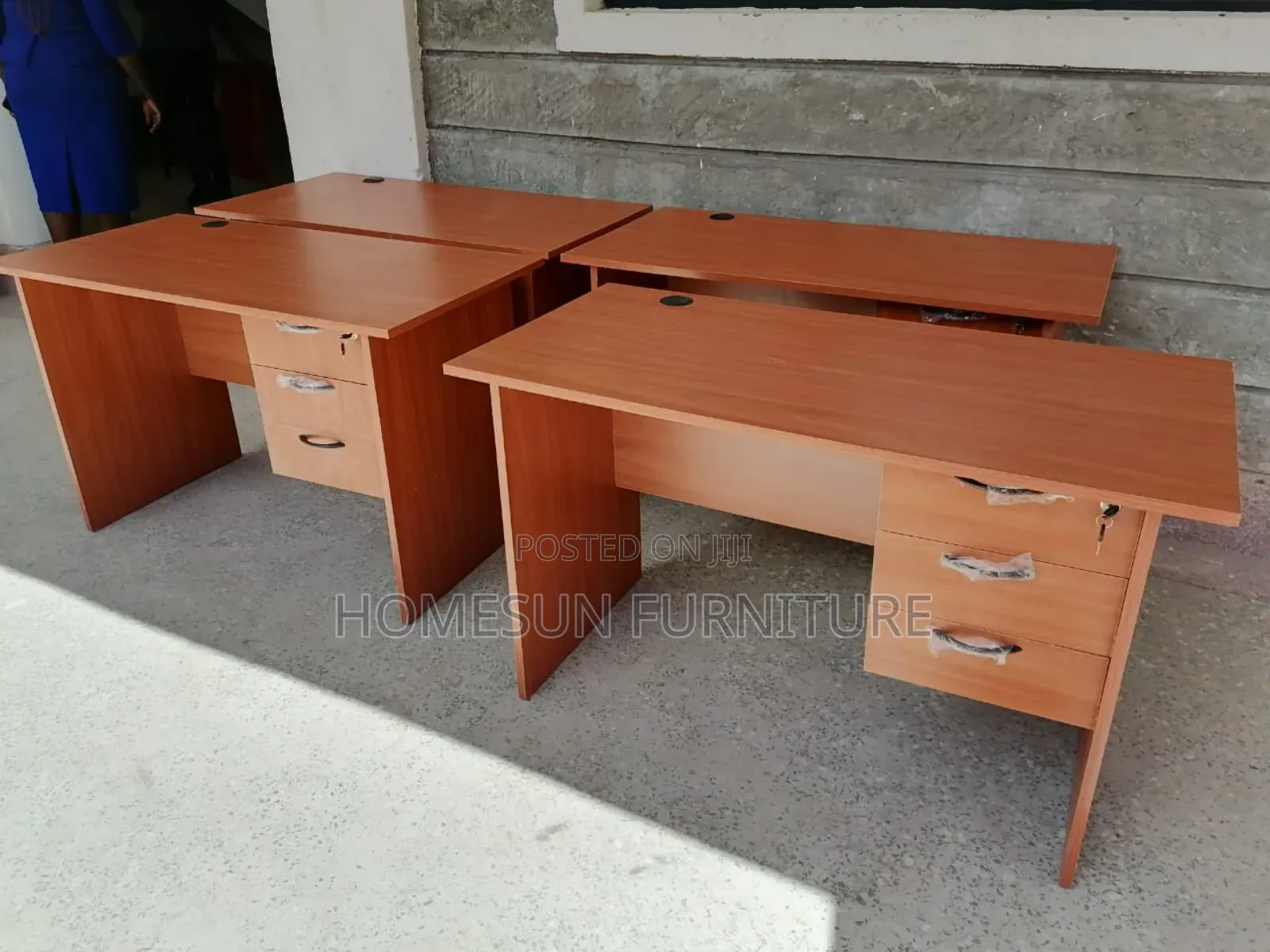 1.2m Simple Office Desk
