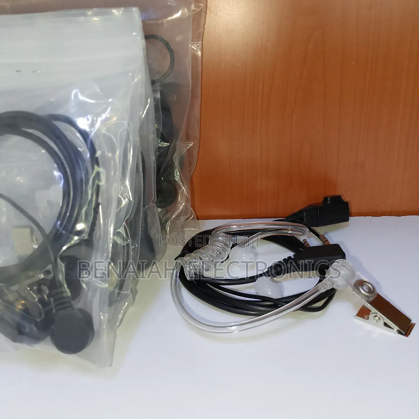 Clear Walkie Talkie Earpiece With Anti Radiation Tube