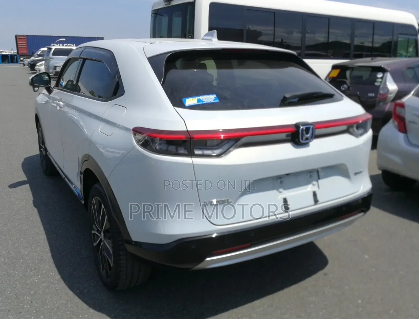 Honda Vezel 1.5 Hybrid 2WD 2021 White