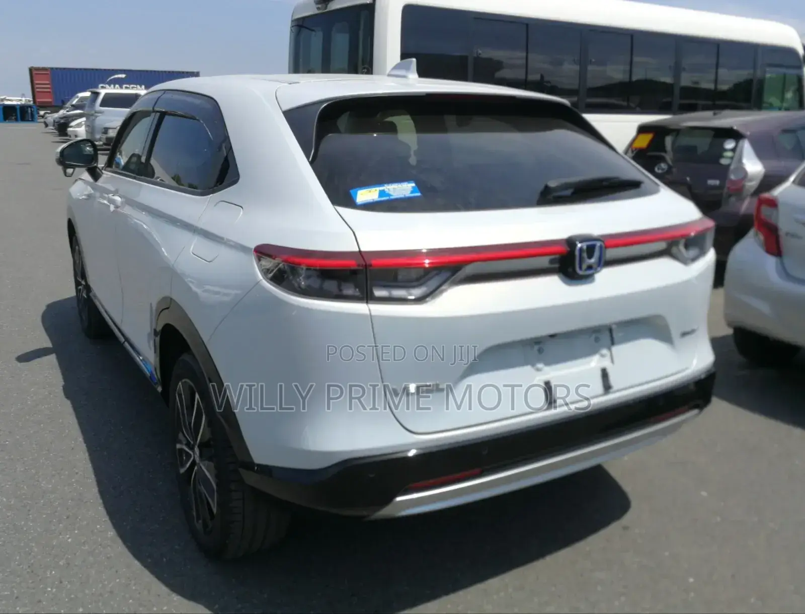 Honda Vezel 1.5 Hybrid 2WD 2021 White