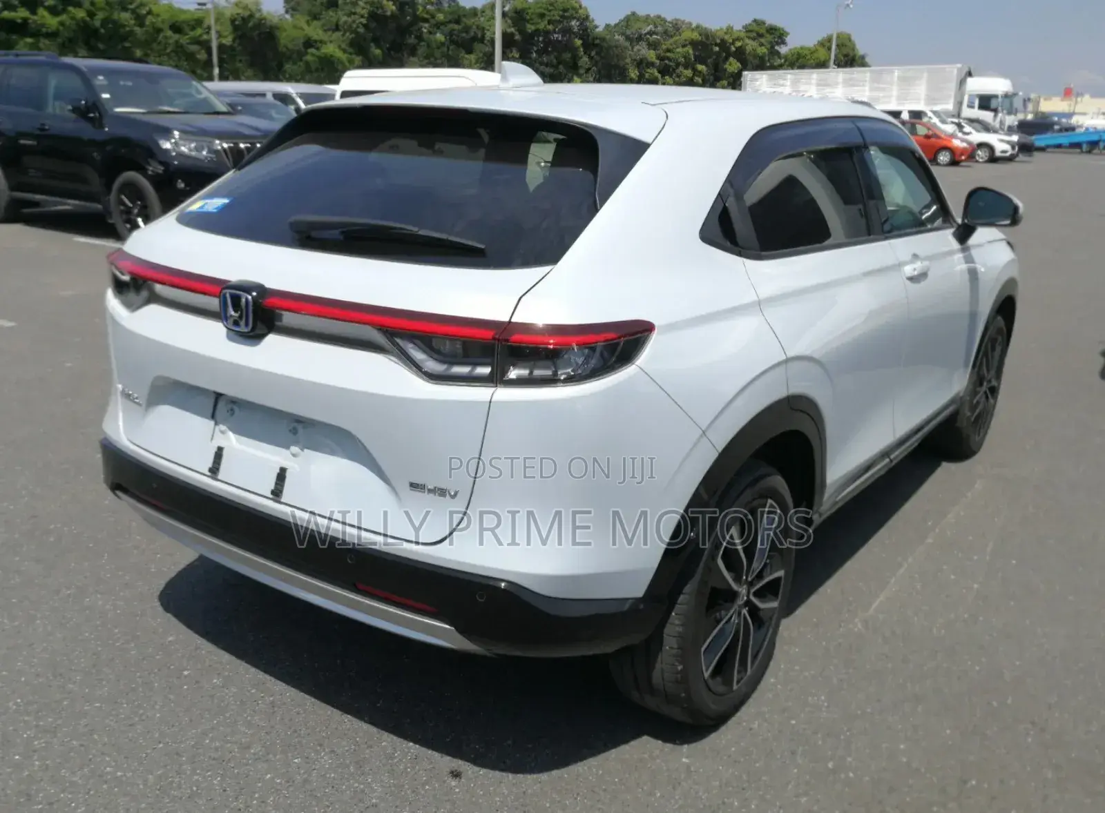 Honda Vezel 1.5 Hybrid 2WD 2021 White