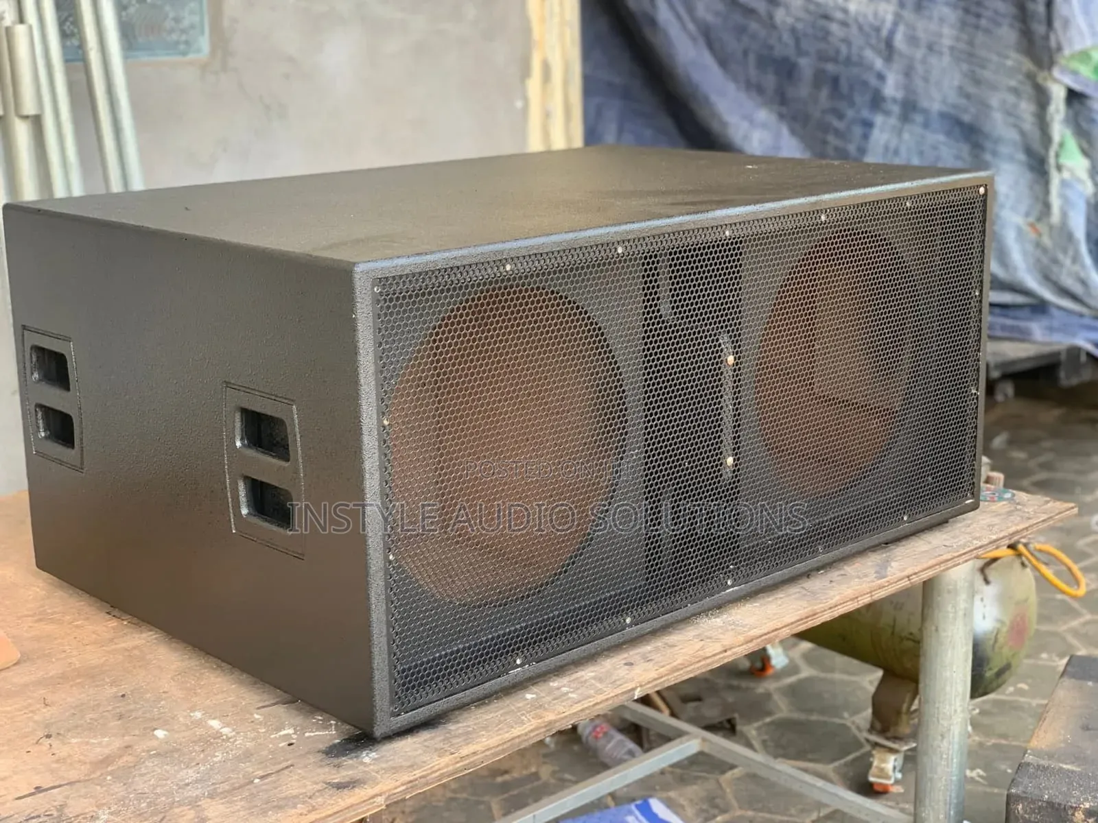 18" Top Quality Empty Bass Box Speaker Place Order in Advance