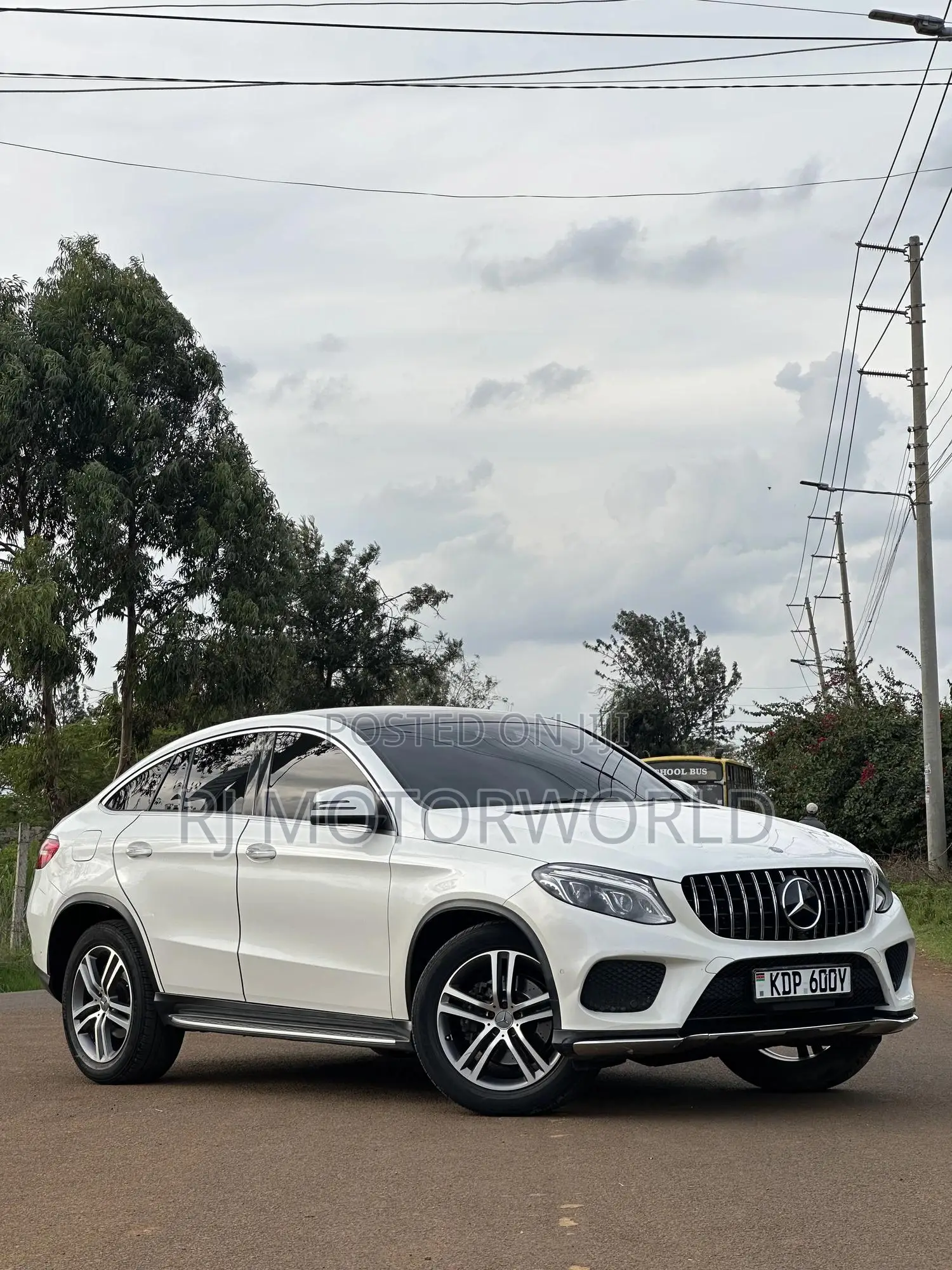 Mercedes-Benz GLE-Class GLE 350d 4MATIC 2016 White