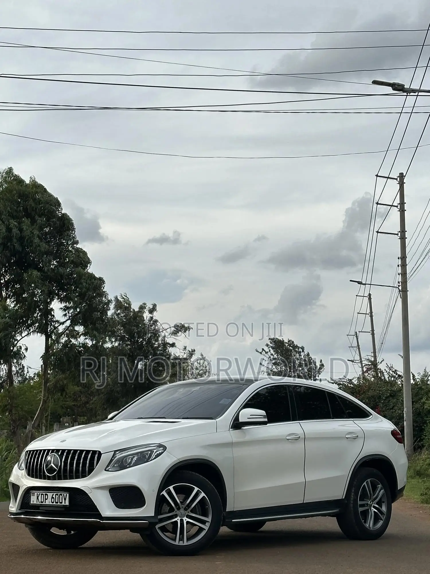 Mercedes-Benz GLE-Class GLE 350d 4MATIC 2016 White