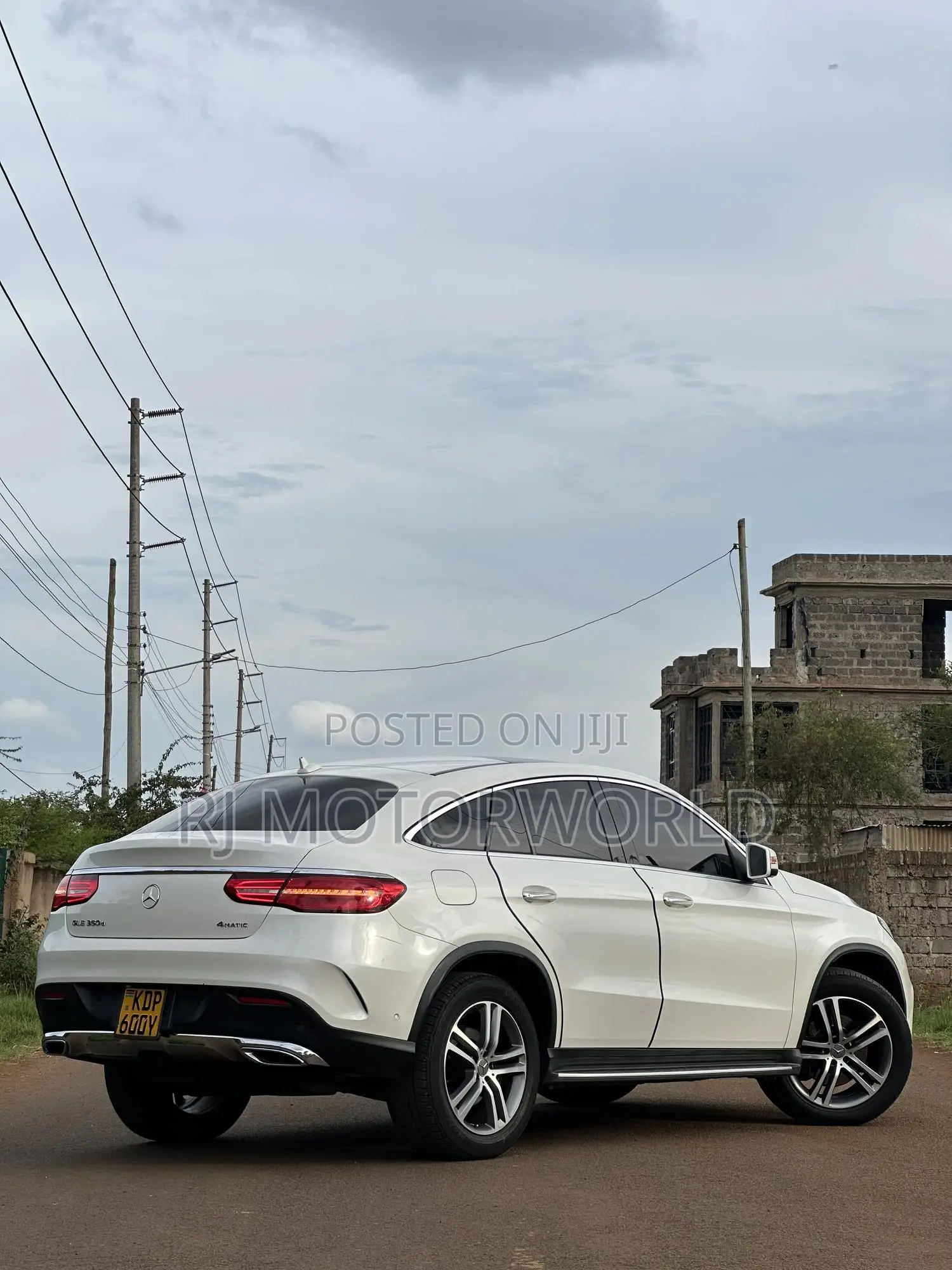 Mercedes-Benz GLE-Class GLE 350d 4MATIC 2016 White