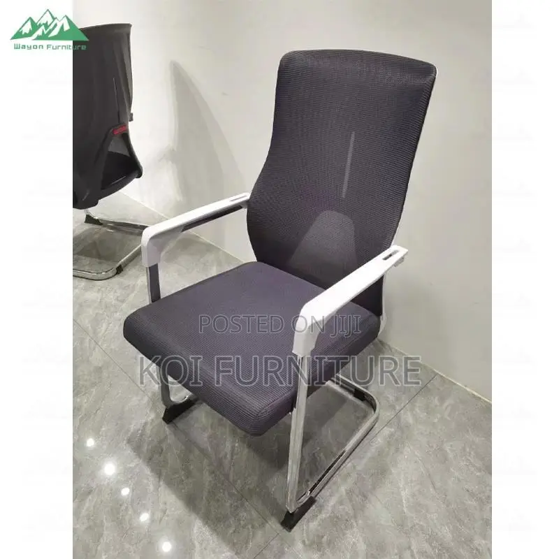 Office Chair : Ergonomic Mesh Back Visitor Chair