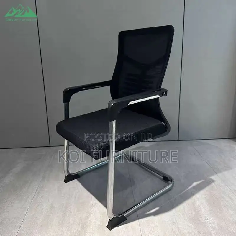 Office Chair : Ergonomic Mesh Back Visitor Chair