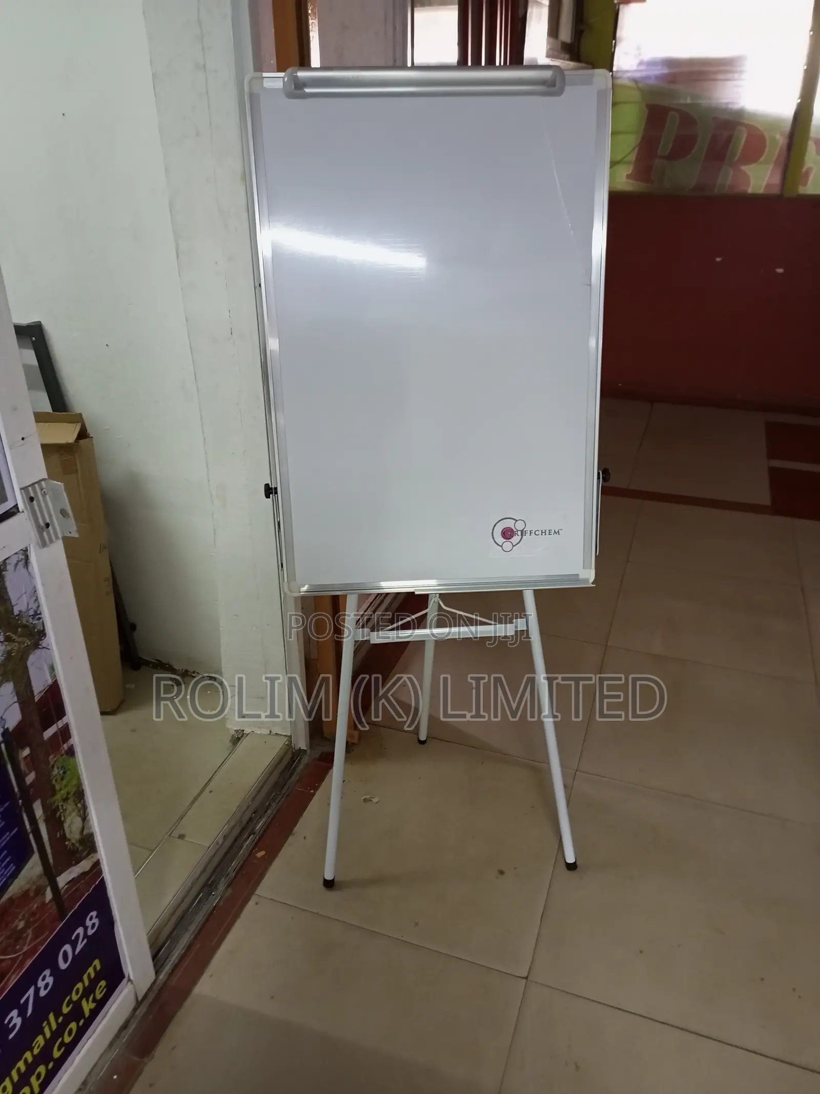 Imported Flipchart Stand Board for Home Tuition –Complete With Markers