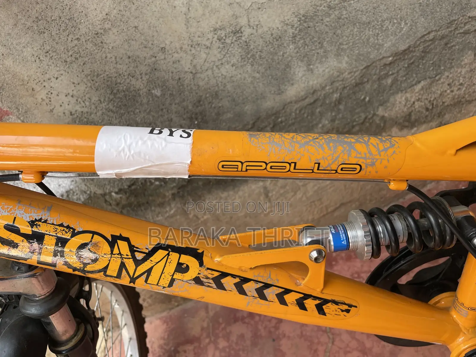 Apollo Storm Mountain Bike 20" Wheels Gears Suspension—Shimano Equippe