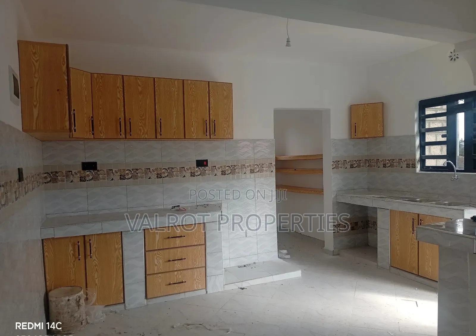 4bdrm Bungalow in Kiserian for sale