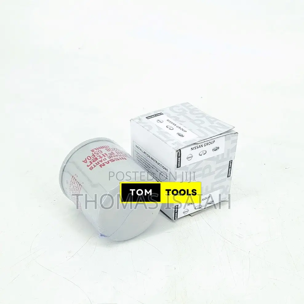 Nissan Genuine Parts Oil Filter 15208 65f0a