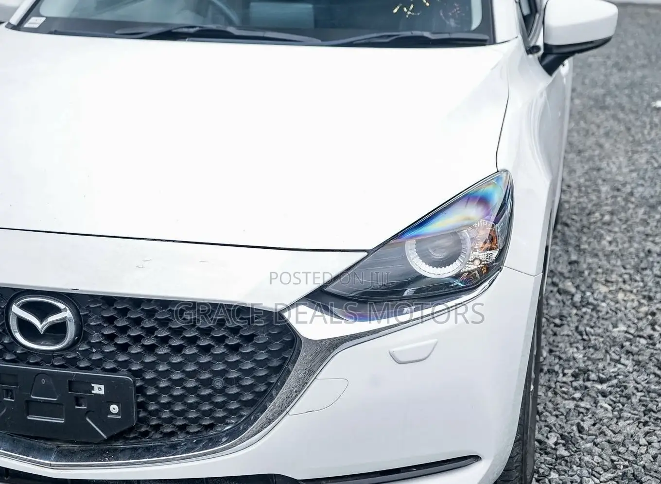 Mazda 2 2020 White