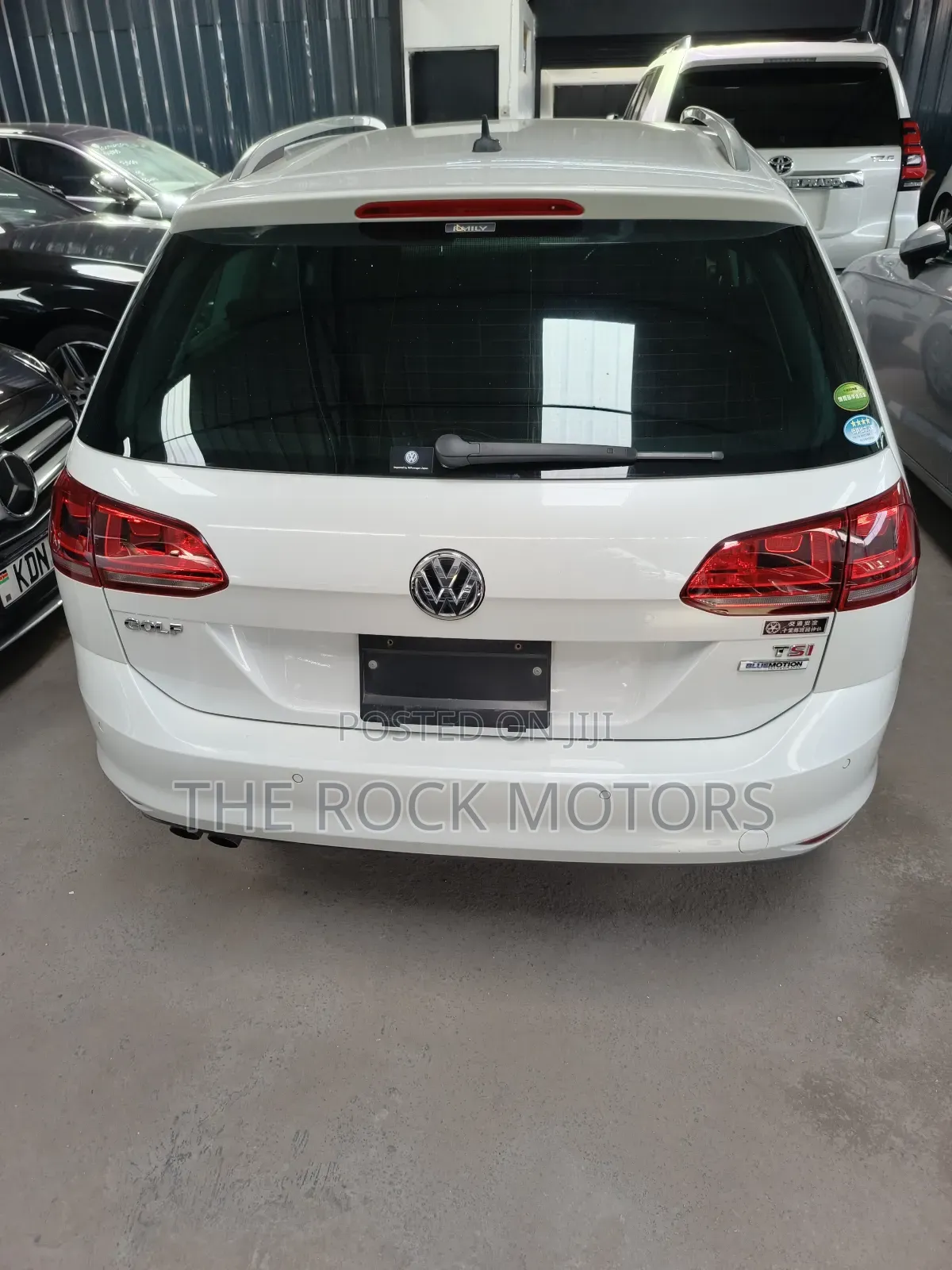 Volkswagen Golf 2019 White