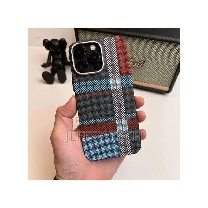 Apple iPhone 14 Pro Max Free Air Carbon Fibre Case Featuring Carbon Fi