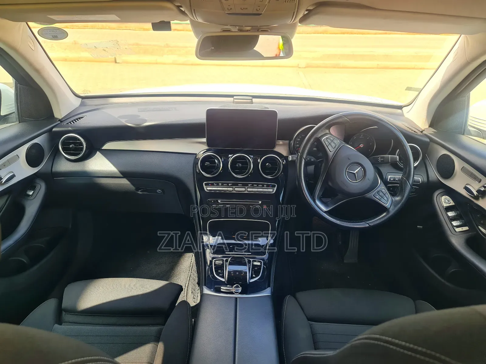 Mercedes-Benz GLC-Class 2018 White