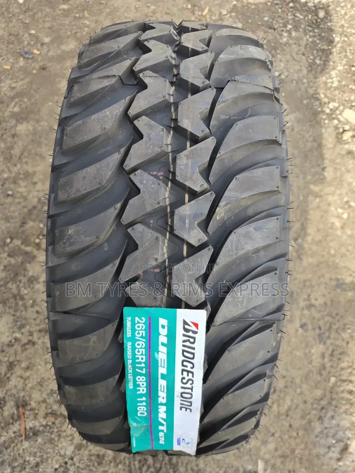 265 /65 R17 Brigstone Tyres (Mud Terrein) Indonesia.