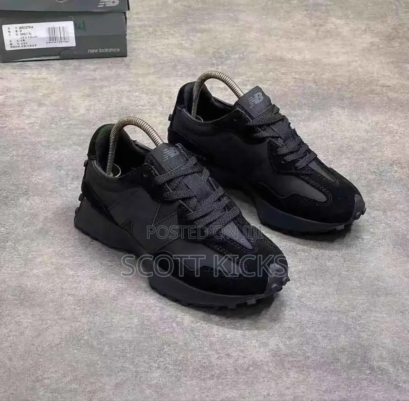 Newbalace 327 All Black