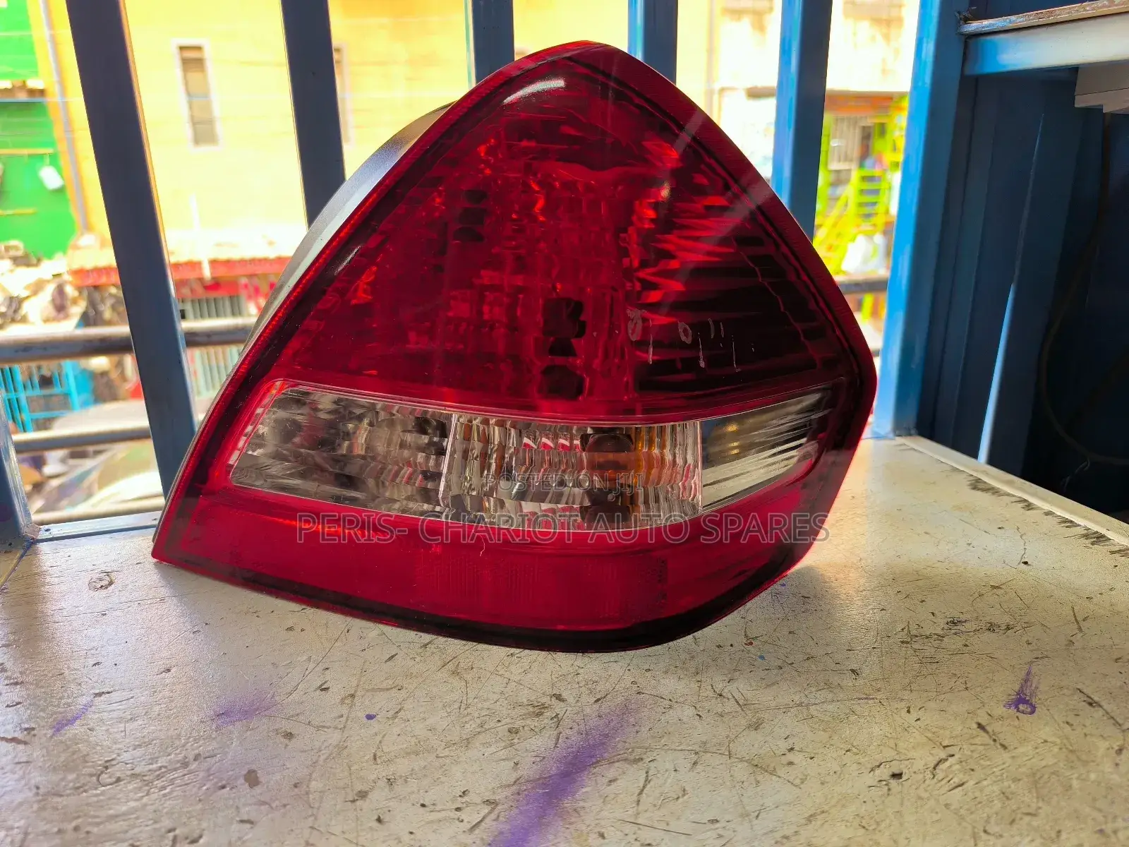 Nissan Tiida Saloon Taillight
