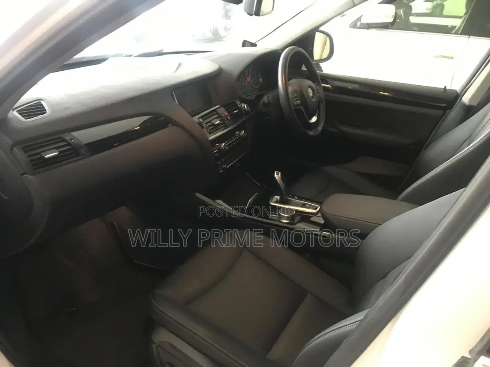 BMW X1 xDrive28i AWD 2017 White