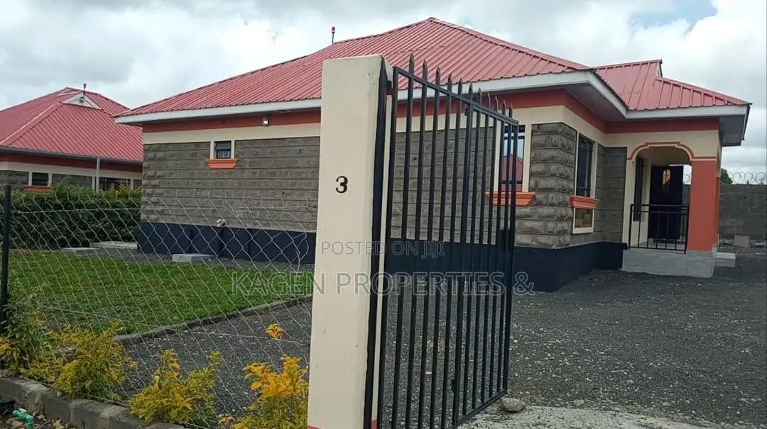 3bdrm Bungalow in Kitengela for sale