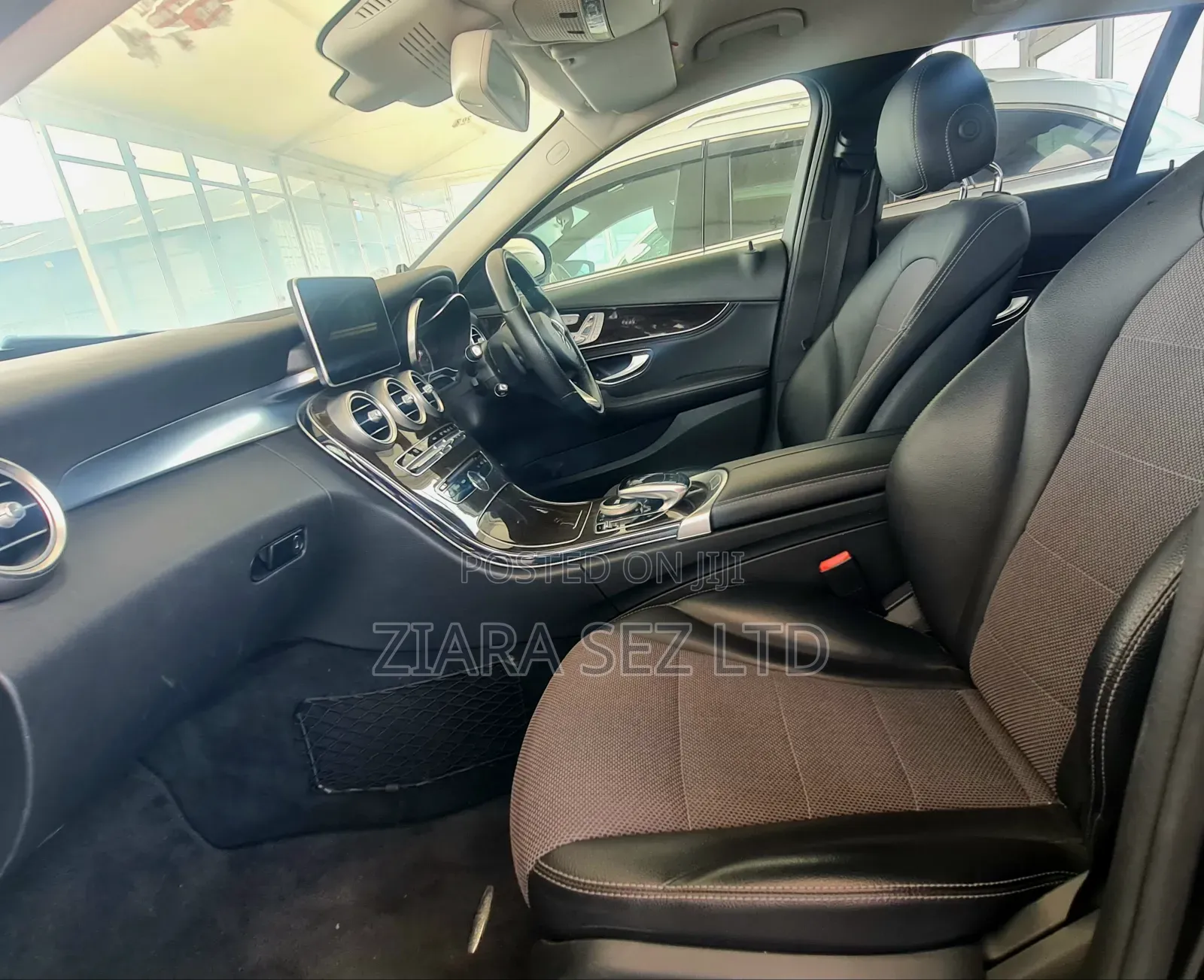 Mercedes-Benz C200 2015 Black