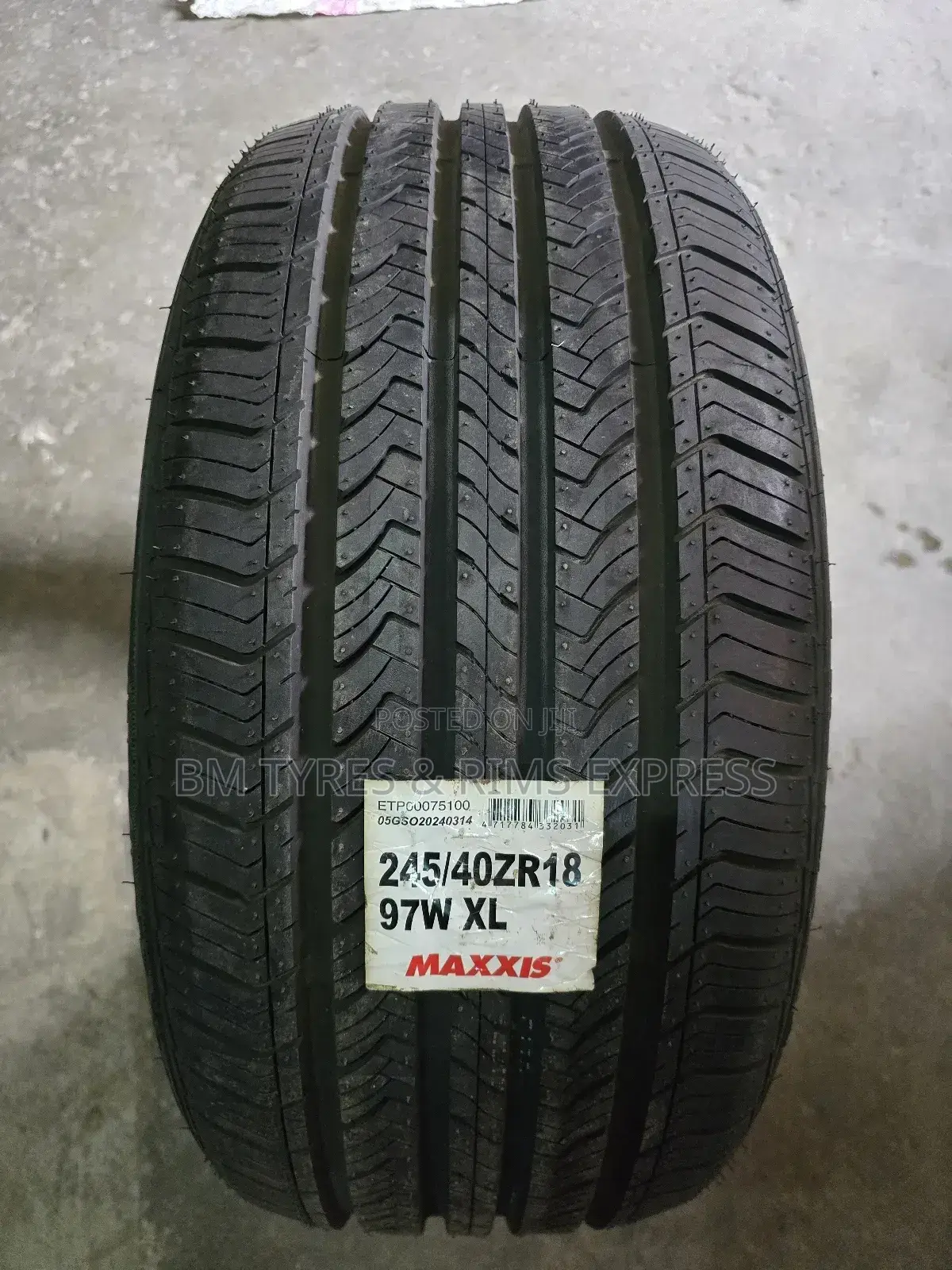 245 /40 R18 Maxxis Tyres (Bravo) Thailand.