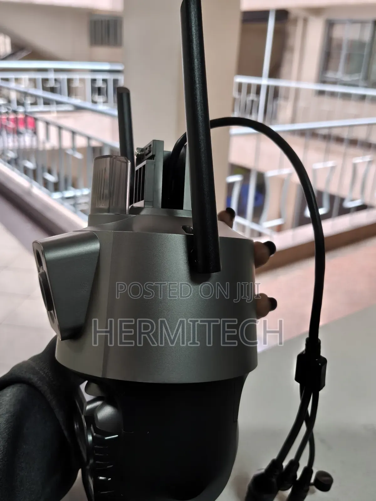 Indoor Outdoor Weatherproof CCTV Dual Lens 4g Electric Model