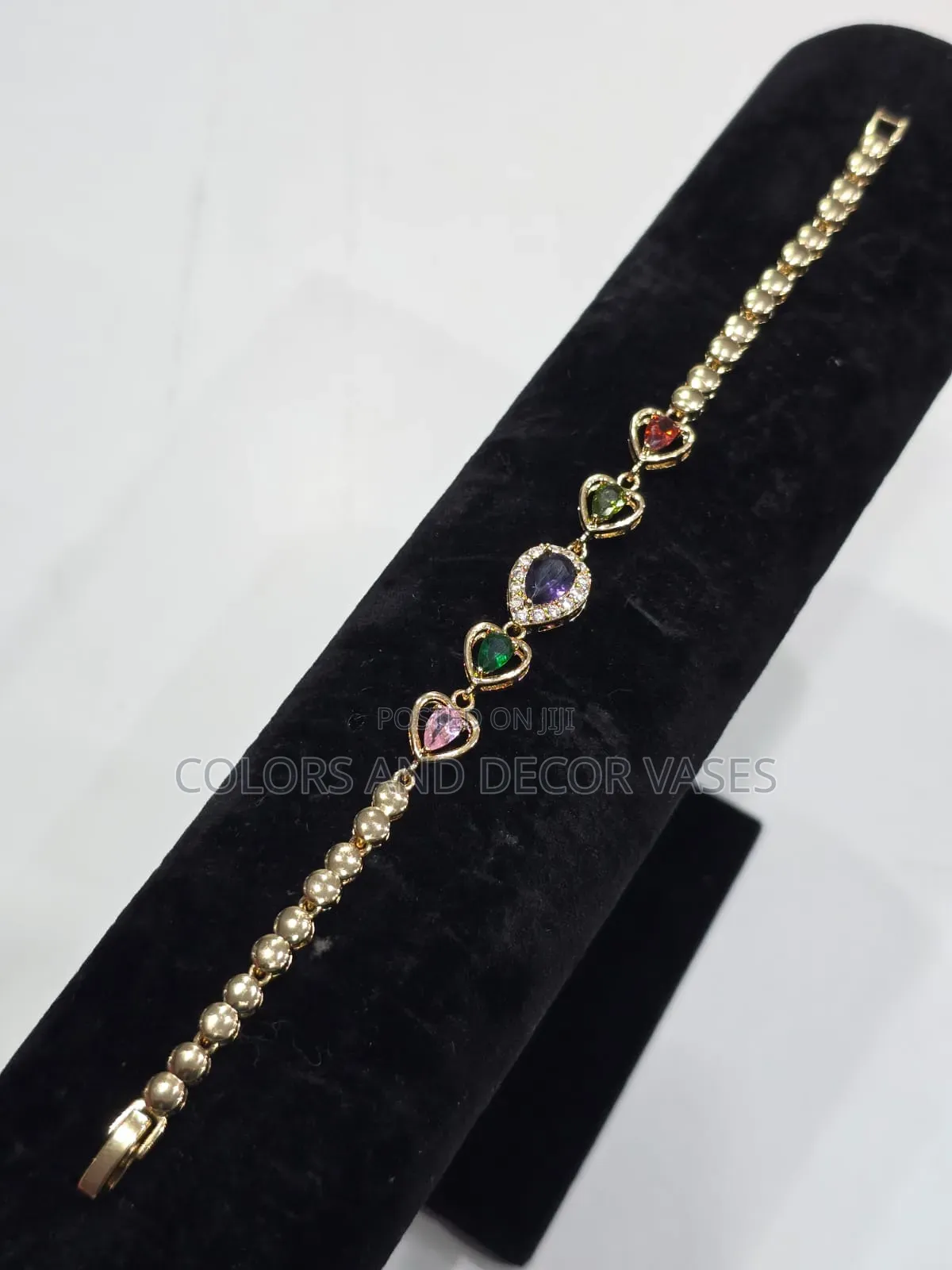 Timelse's Gold Bracelets for Every Occasion
