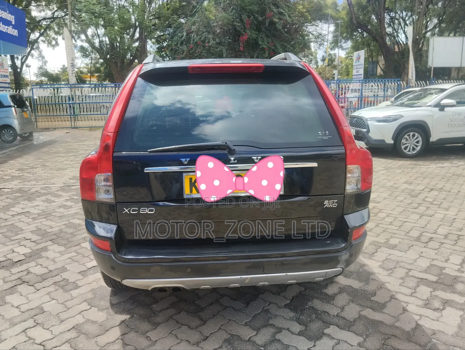 Volvo XC90 2011 Black