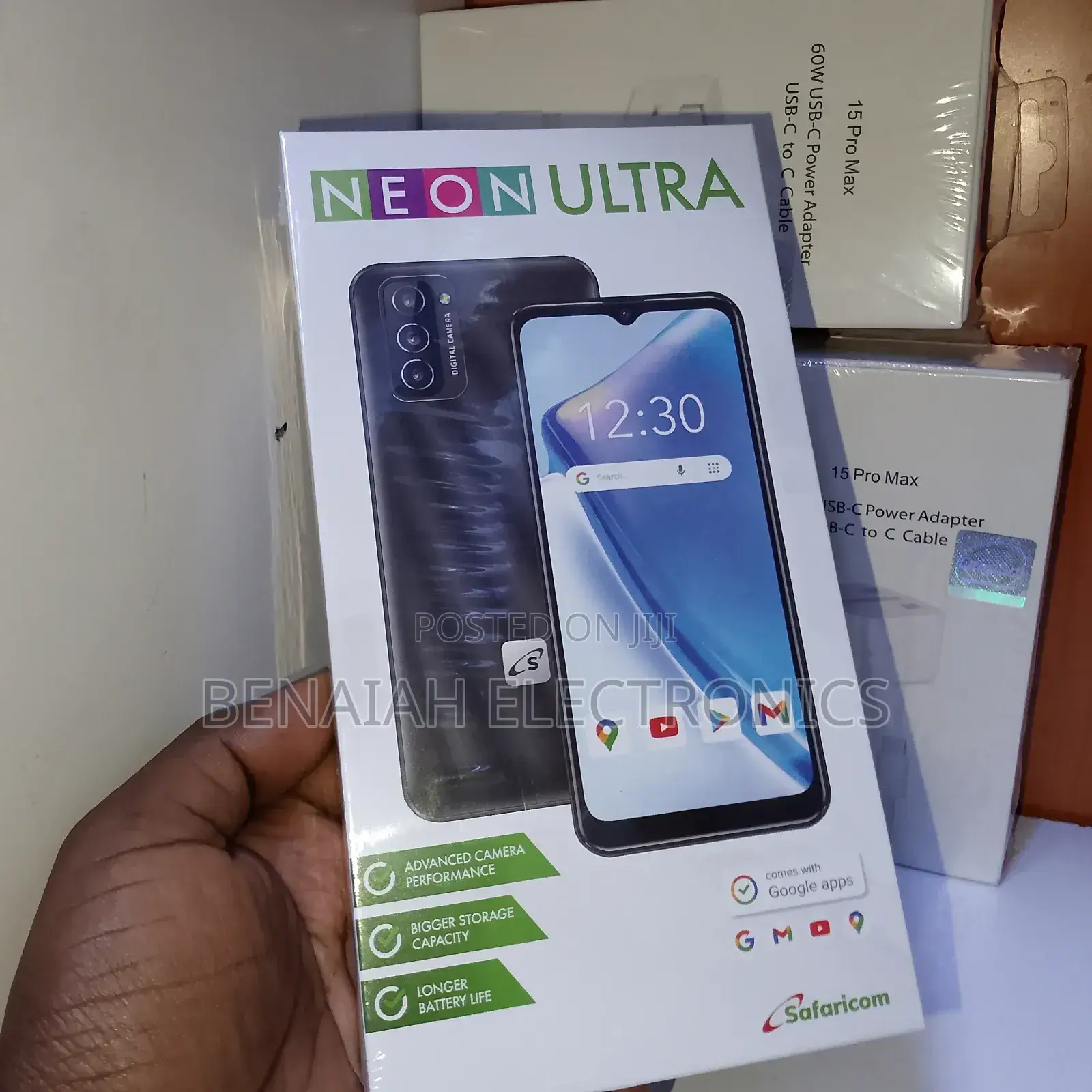 New Neon Ultra 32 GB Black