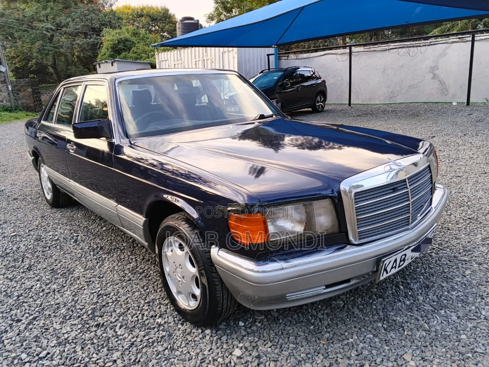Mercedes-Benz 300E 1990 Blue