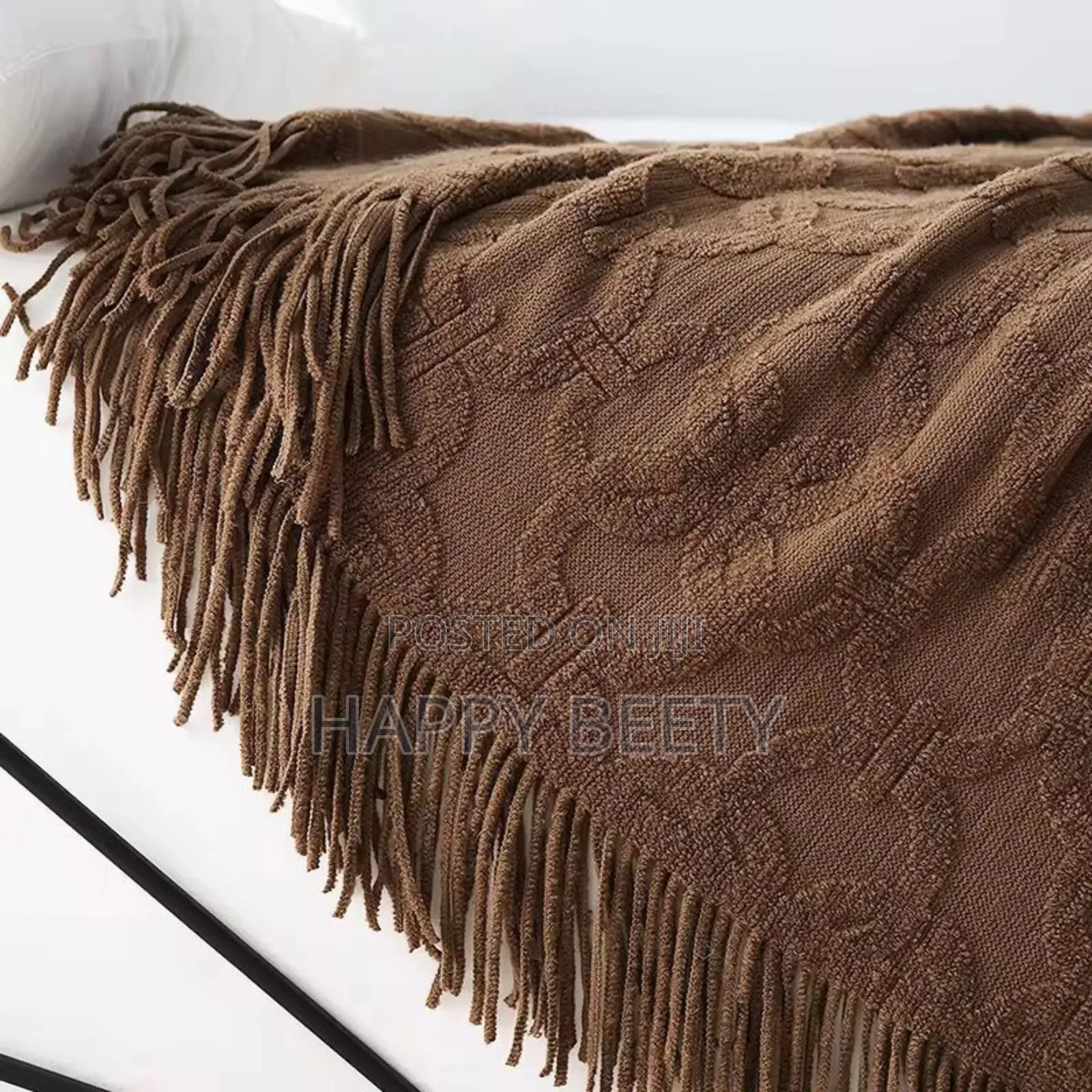 Throw Blanket With Tassel