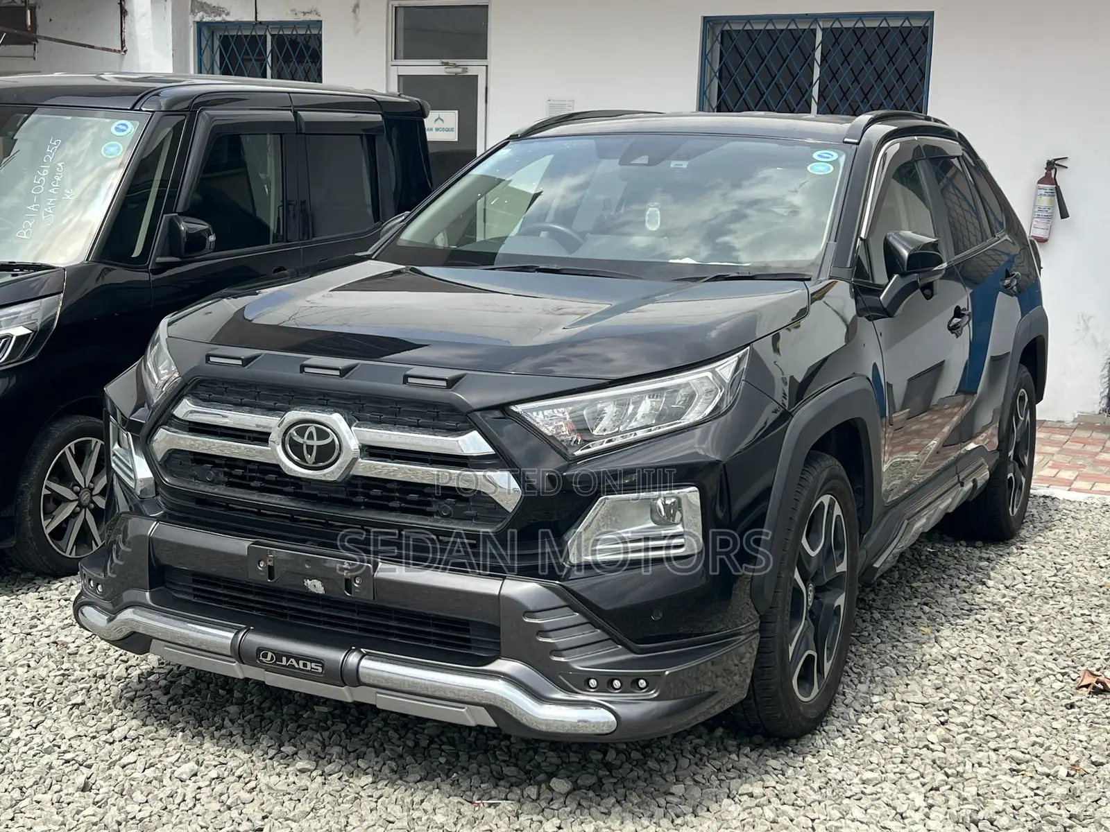 Toyota RAV4 2019 Matt Black