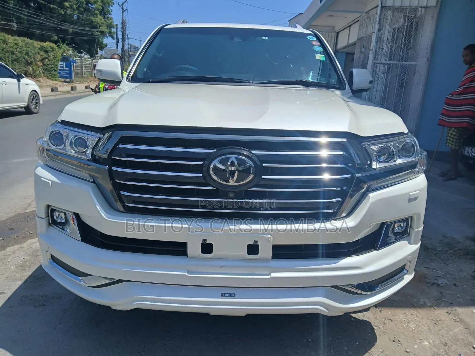 Toyota Land Cruiser 2018 White