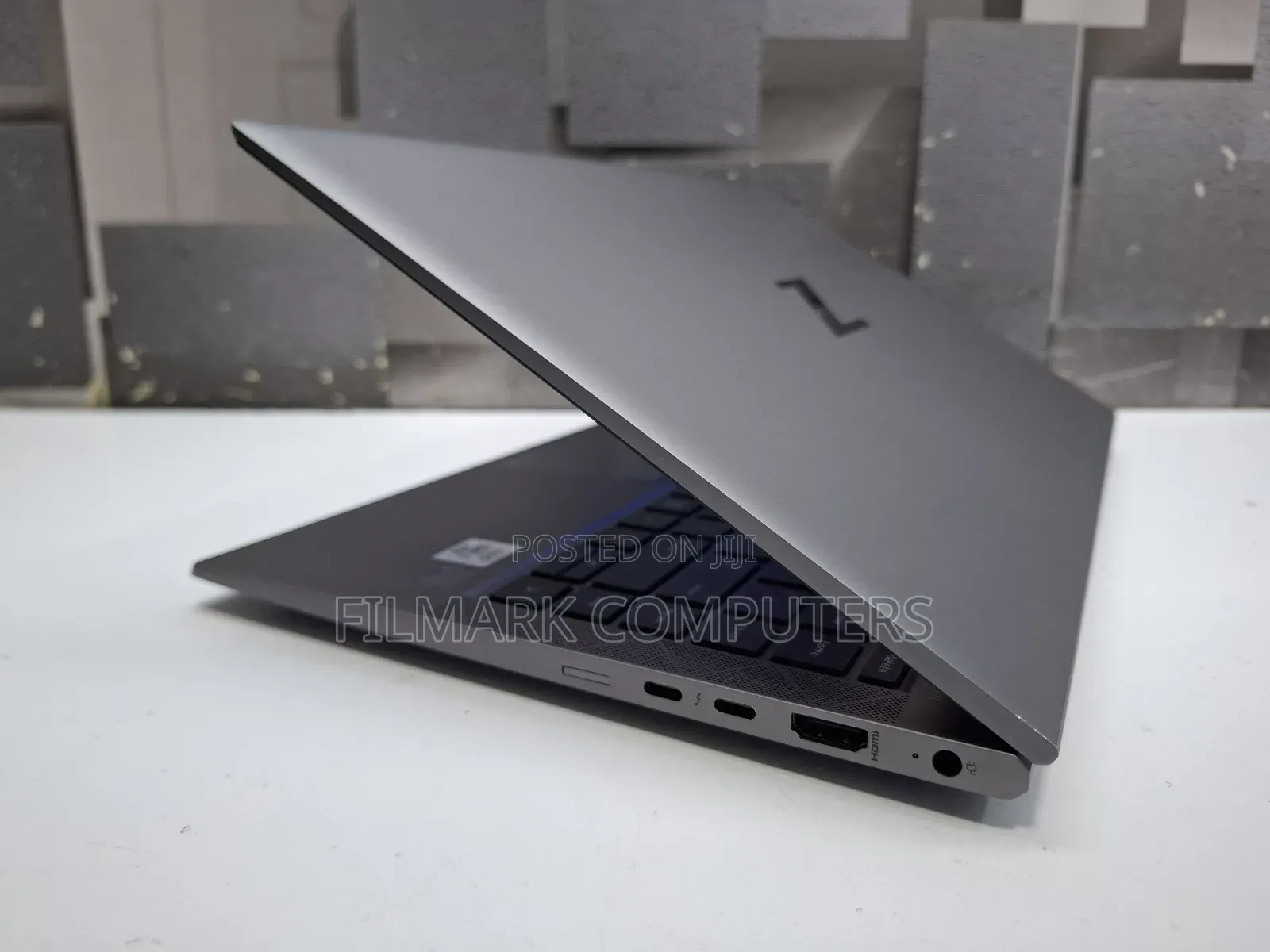 Laptop HP ZBook Firefly 14 G7 32GB Intel Core i7 SSD 512GB